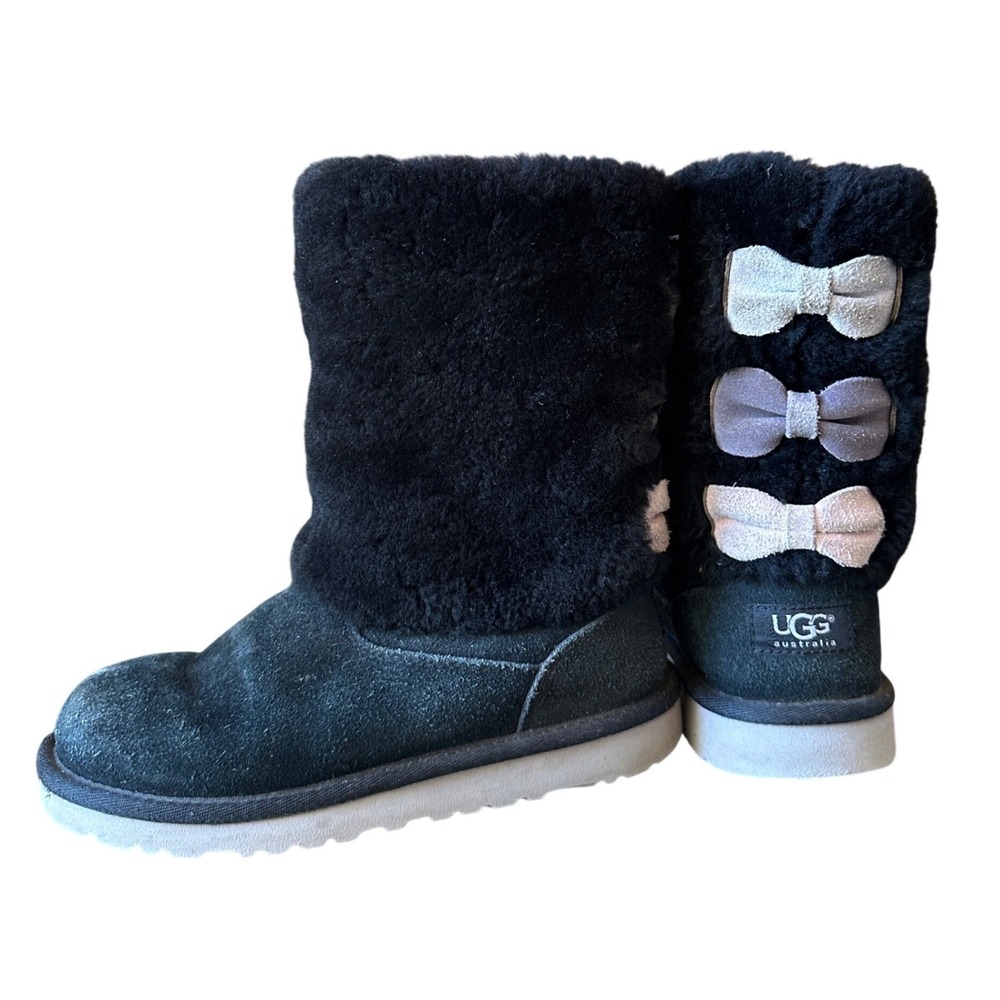 UGG Australia Kids Pink Bow Fur Boots Black Suede 1005397K Size 3